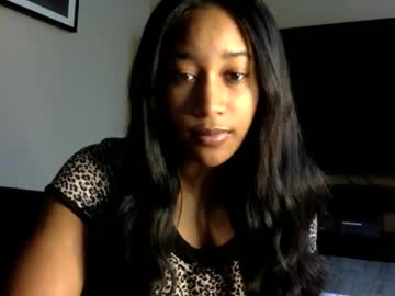 gyalxoxo's chat room