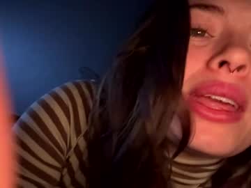 emersoncane's chat room