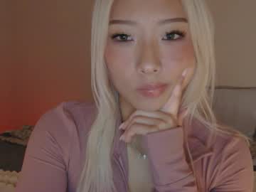 vivianwinters's chat room