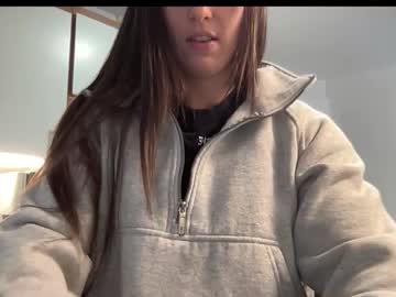 laylahlaylah1's chat room