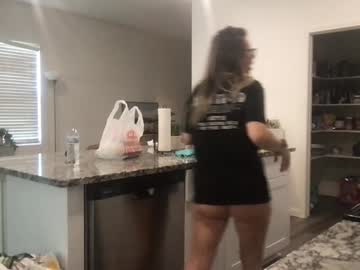 texas_blonde's chat room