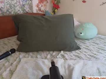 aliceriverscam's chat room