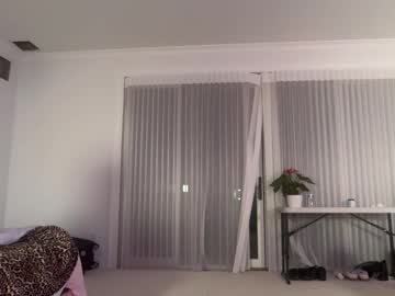 kendallmonroee's chat room