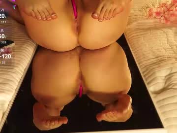 moonelly's chat room