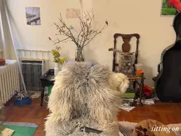 chiloschista's chat room