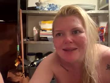 dickeddownsouth's chat room