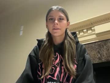 clairewalkerrr's chat room