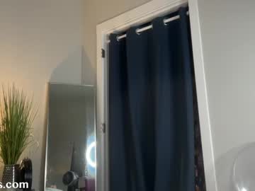 saraloverays's chat room