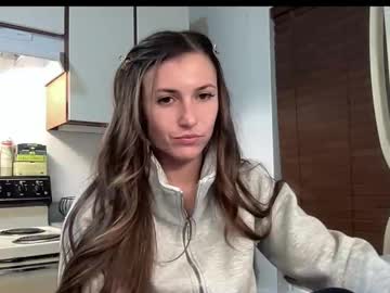 laylahlaylah1's chat room