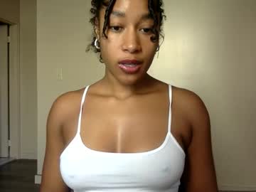 gyalxoxo's chat room