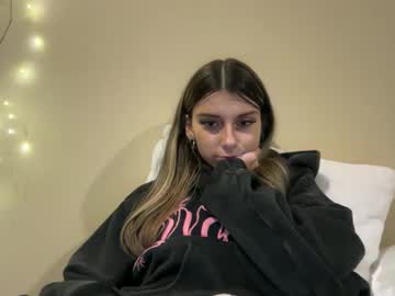 clairewalkerrr's chat room