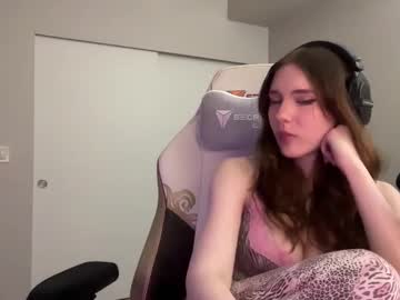 lunasnows's chat room