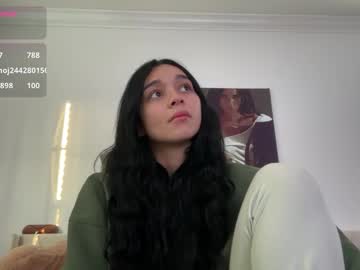 adriannarodriguez's chat room