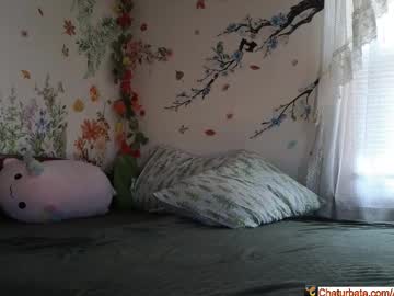 aliceriverscam's chat room