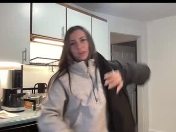 laylahlaylah1's chat room