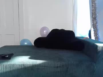 switchykitty's chat room