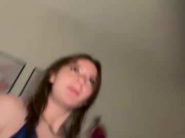 mollyxxxmoon's chat room