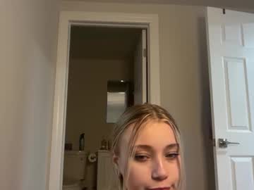 lanademira's chat room