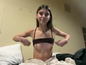 clairewalkerrr's chat room