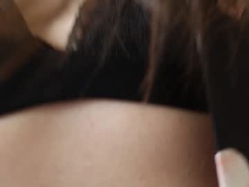 ellynaomi's chat room