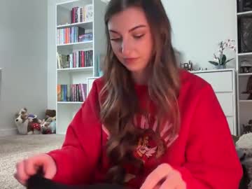 fantasyella's chat room