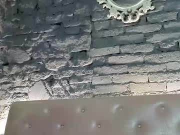 vixvixenn's chat room