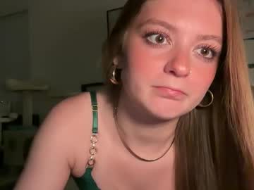 mollyxxxmoon's chat room