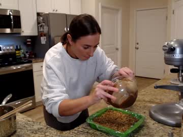 holihurricane's chat room