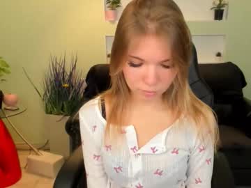 michafox's chat room