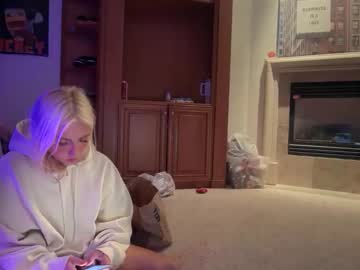 kateharperr's chat room