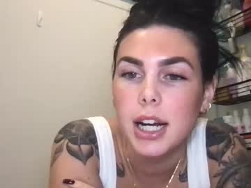 stacywithuu's chat room