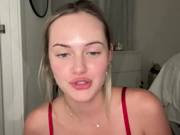 luvaimee's chat room