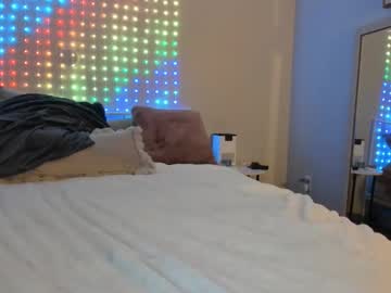 iris_roslin's chat room