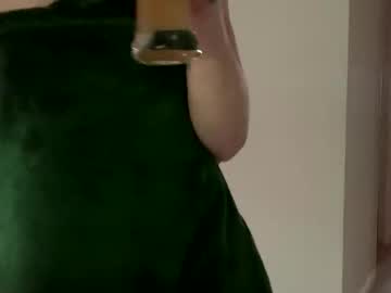 intothewoodswego's chat room