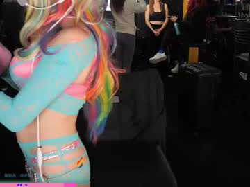 rainbowslut's chat room