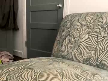 straightoutthetrailer's chat room