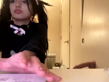 esoterickitten777's chat room