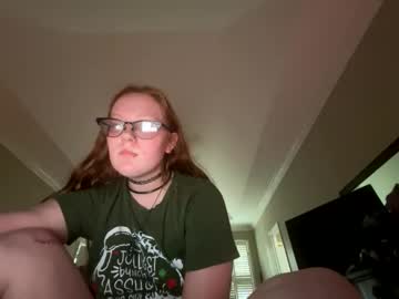 red_hot_foxx03's chat room