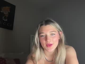 jadejamessecret's chat room