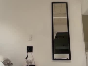 dreamyylilah's chat room