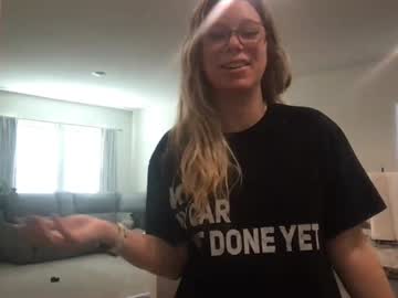 texas_blonde's chat room