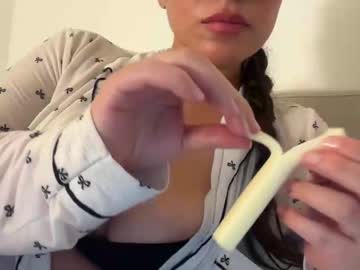 pollyyypocket's chat room