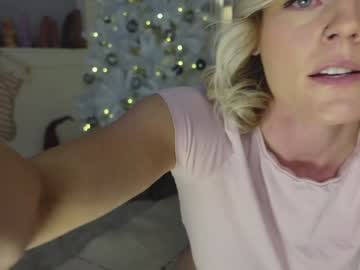 taylor_love_303's chat room