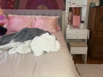 mayaxclarke's chat room