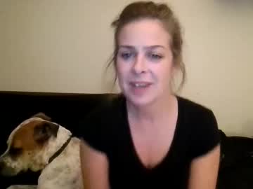 iampoppyy's chat room