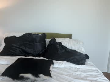 parisangel7's chat room