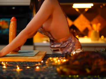 newchloe18's chat room