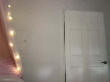 claraxoxo_'s chat room