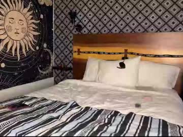 bigguylilmiss's chat room