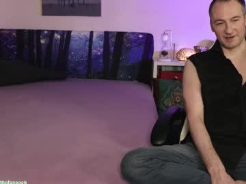 widthofapeach's chat room